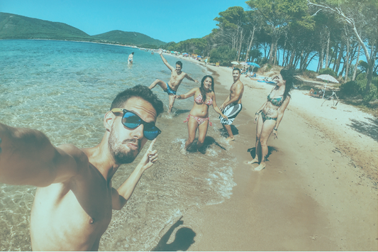 Kaart met videoboodschap vanuit je vakantieadres